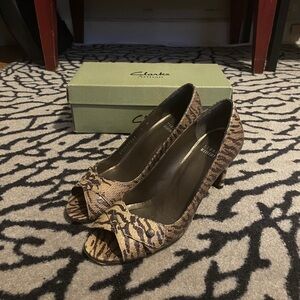Stuart Weitzman Animal Print Heels
